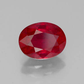 Rubis rouge naturelle coupe ovale, 1,80 ct, SI
