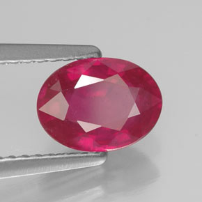 Rubis rouge naturelle coupe ovale, 1,61 ct, VS-SI