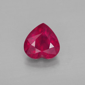 Rubis rouge naturelle forme de coeur, 1,09 ct, SI