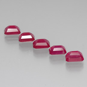 Achetez naturel ct rouge rubis gems, taille émeraude, en provenance madagascar chez gemselect. en stock, livraison internationale!