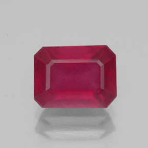 Rubis rouge naturelle taille émeraude, 2,37 ct, VS-SI