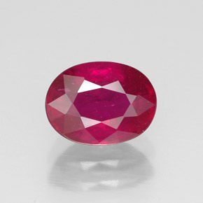 Rubis rouge naturelle coupe ovale, 1,75 ct, VS-SI