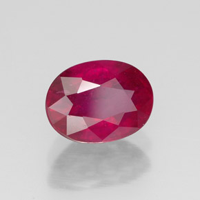 Rubis rouge naturelle coupe ovale, 1,75 ct, VS-SI