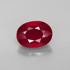 Rubis rouge naturelle coupe ovale, 1,83 ct, VS-SI