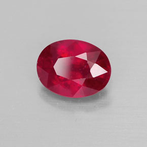 Rubis rouge naturelle coupe ovale, 1,76 ct, VS-SI