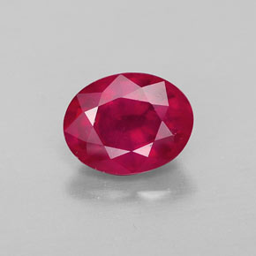 Rubis rouge naturelle coupe ovale, 1,81 ct, VS-SI