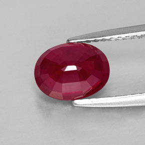 Rubis rouge naturelle coupe ovale, 2,11 ct, VS-SI