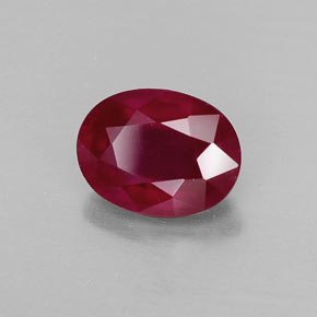 Rubis rouge naturelle coupe ovale, 1,83 ct, VS-SI
