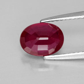 Rubis rouge naturelle coupe ovale, 1,83 ct, VS-SI