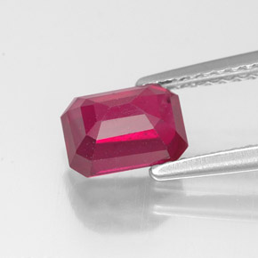 Rubis rose rougeâtre naturelle taille émeraude, 1,58 ct, VS-SI