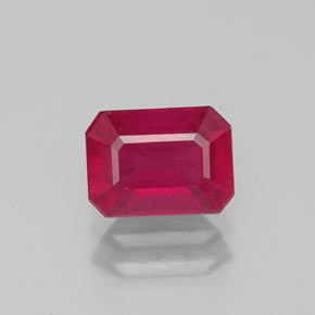 Rubis rouge naturelle taille émeraude, 1,50 ct, VS-SI