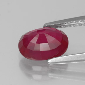 Rubis rouge naturelle coupe ovale, 1,86 ct, VS-SI