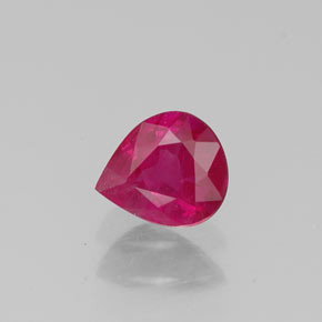 Rubis rouge naturelle en forme de poire, 0,50 ct, VS-SI