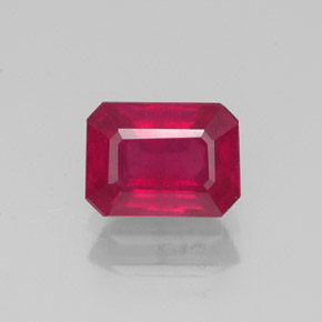 Rubis rouge naturelle taille émeraude, 1,29 ct, VS-SI