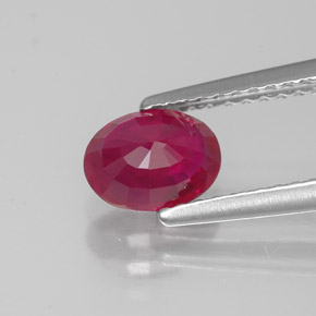 Rubis rouge naturelle coupe ovale, 1,12 ct, VS-SI