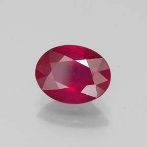 Rubis rouge naturelle coupe ovale, 1,93 ct, VS-SI
