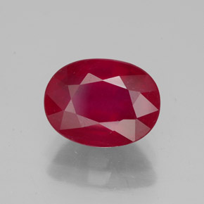 Rubis rouge naturelle coupe ovale, 2,85 ct, VS-SI