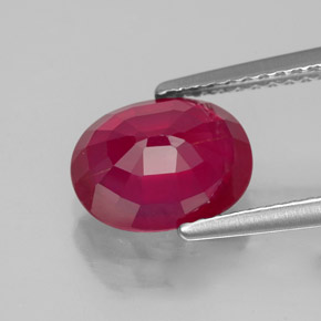 Rubis rouge naturelle coupe ovale, 2,85 ct, VS-SI