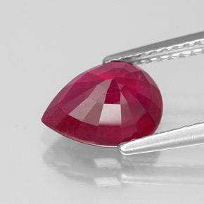 Rubis rouge naturelle en forme de poire, 2,33 ct, VS-SI