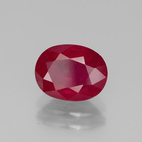 Rubis rouge naturelle coupe ovale, 1,85 ct, VS-SI