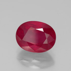 Rubis rouge naturelle coupe ovale, 2,86 ct, VS-SI