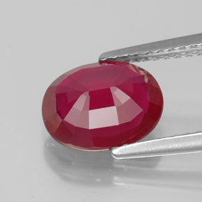 Rubis rouge naturelle coupe ovale, 2,46 ct, VS-SI
