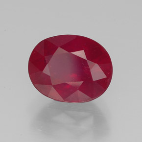 Rubis rouge naturelle coupe ovale, 2,87 ct, VS-SI