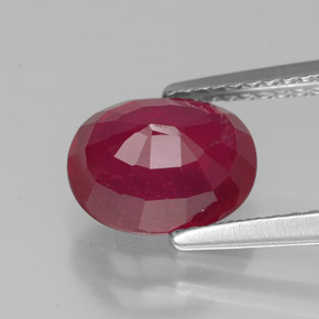 Rubis rouge naturelle coupe ovale, 2,87 ct, VS-SI