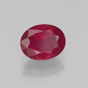 Rubis rouge naturelle coupe ovale, 1,78 ct, VS-SI
