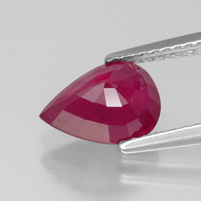 Rubis rouge naturelle en forme de poire, 2,21 ct, SI