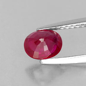 Rubis rouge naturelle coupe ovale, 0,97 ct, VS-SI