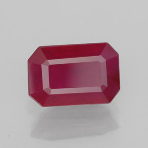 Rubis rouge naturelle taille émeraude, 1,49 ct, SI