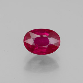 Rubis rouge naturelle coupe ovale, 0,95 ct, VS-SI