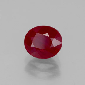 Rubis rouge naturelle coupe ovale, 1,43 ct, VS-SI