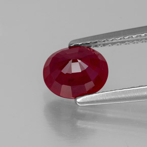 Rubis rouge naturelle coupe ovale, 1,43 ct, VS-SI