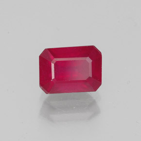 Rubis rouge naturelle taille émeraude, 1,42 ct, VS-SI