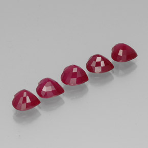 Achetez naturel ct rouge rubis gems, forme de coeur, en provenance madagascar chez gemselect. en stock, livraison internationale!