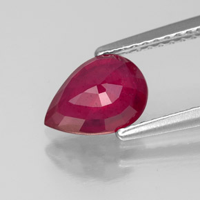 Rubis rouge naturelle en forme de poire, 1,55 ct, VS-SI