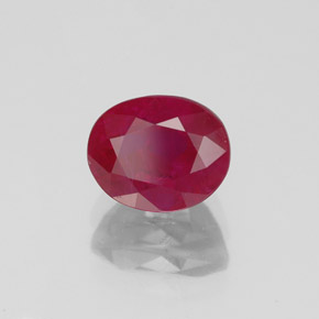 Rubis rouge naturelle coupe ovale, 2,10 ct, VS-SI