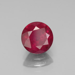 Rubis rouge naturelle coupe roude, 1,65 ct, VS-SI