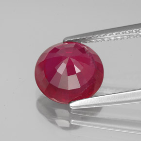 Rubis rouge naturelle coupe roude, 3,26 ct, VS-SI