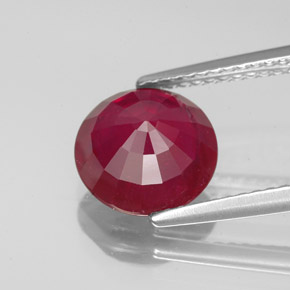 Rubis rouge naturelle coupe roude, 3,31 ct, VS-SI