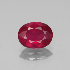 Rubis rouge naturelle coupe ovale, 1,62 ct, VS-SI