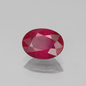 Rubis rouge naturelle coupe ovale, 1,37 ct, VS-SI