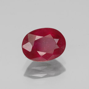 Rubis rouge naturelle coupe ovale, 1,73 ct, SI