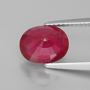 Rubis rouge naturelle coupe ovale, 2,52 ct, VS-SI