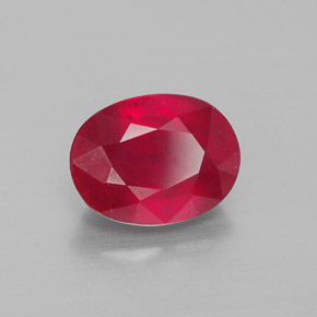 Rubis rouge naturelle coupe ovale, 2,54 ct, VS-SI