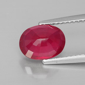 Rubis rouge naturelle coupe ovale, 2,54 ct, VS-SI