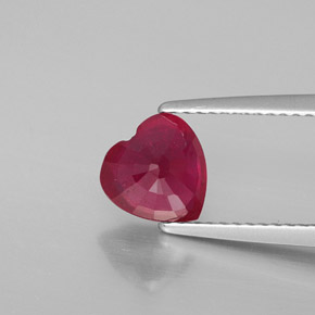 Rubis rouge naturelle forme de coeur, 1,91 ct, VS-SI