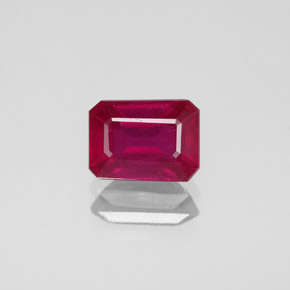 Rubis rouge naturelle taille émeraude, 1,94 ct, VS-SI